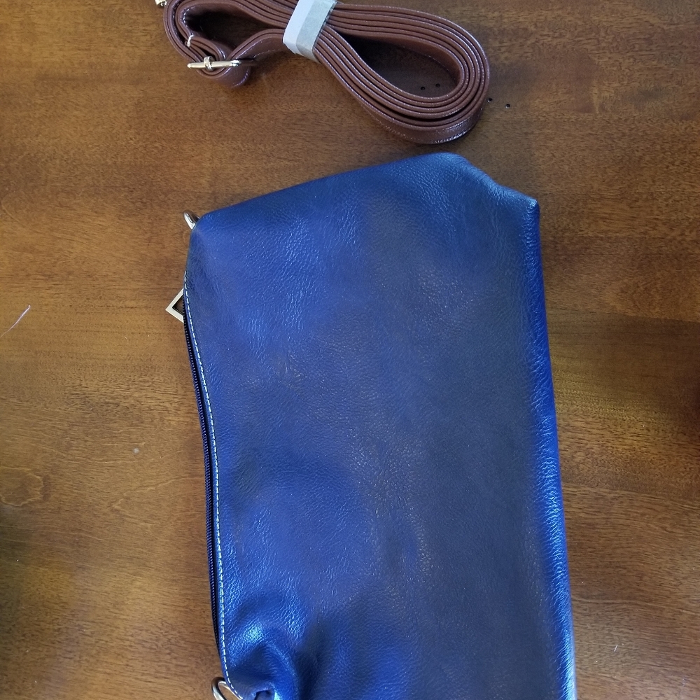 Handbag - Picture 2 of 3